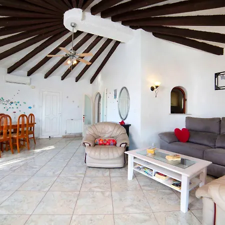 Nyaraló Holiday Casa Dori *